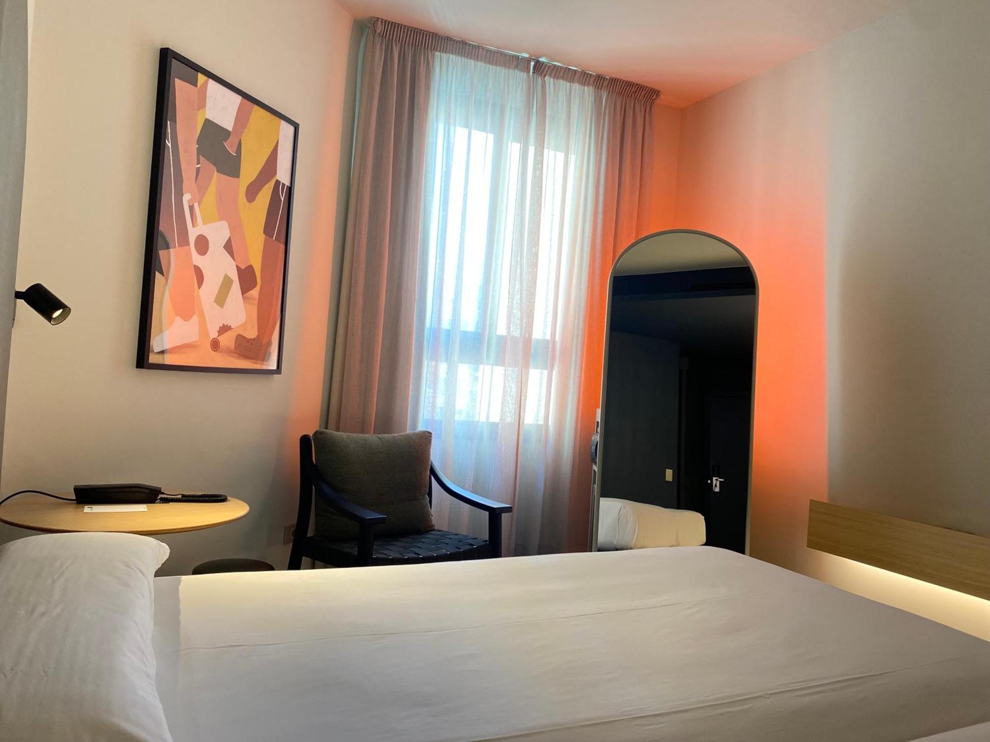 Onix Fira Hotel Барселона Екстериор снимка